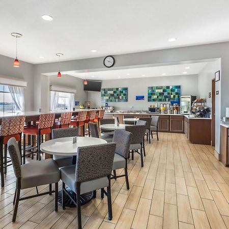 Best Western Clubhouse Inn&Suites Mineral Wells Extérieur photo