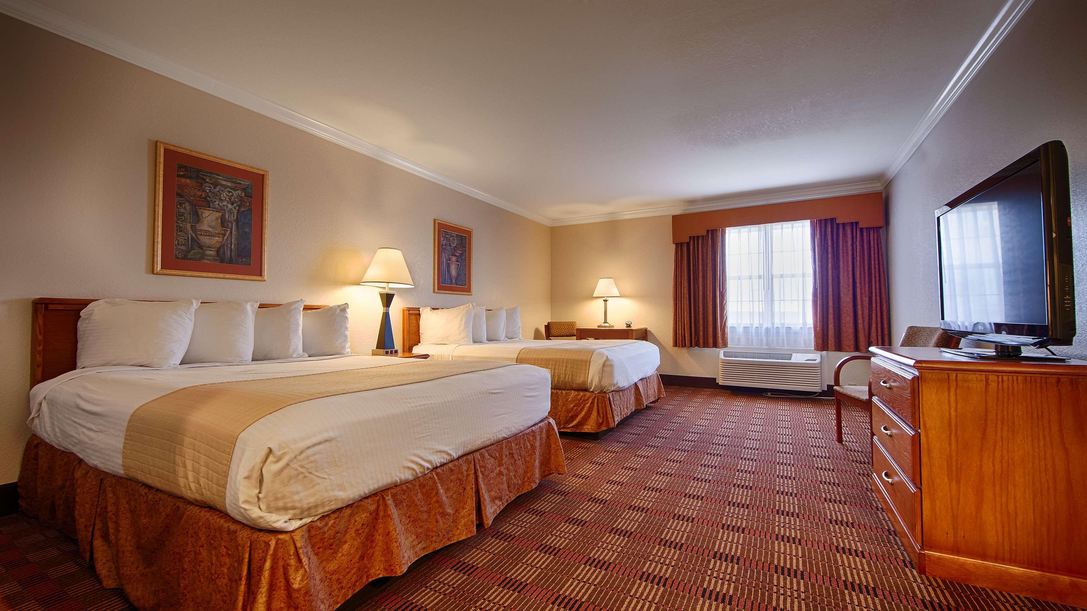 Best Western Clubhouse Inn&Suites Mineral Wells Extérieur photo