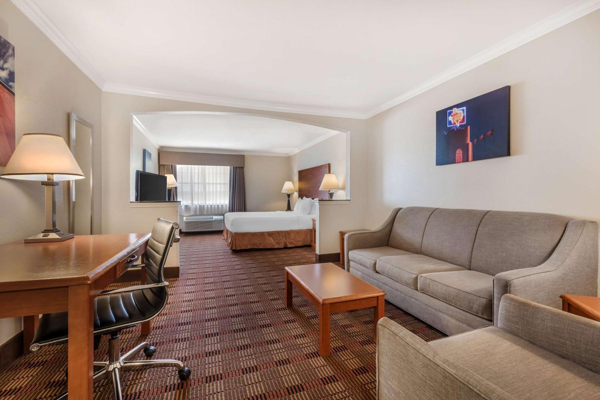 Best Western Clubhouse Inn&Suites Mineral Wells Extérieur photo