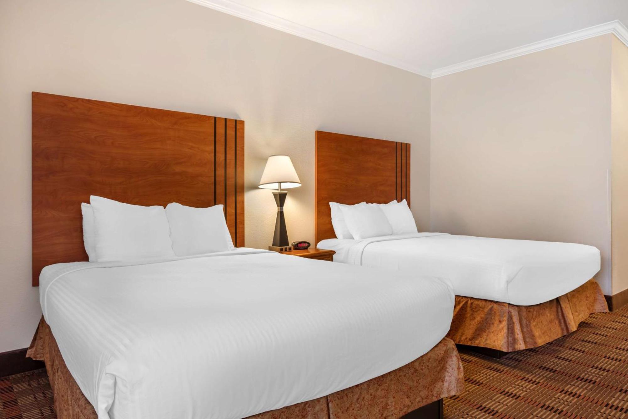 Best Western Clubhouse Inn&Suites Mineral Wells Extérieur photo