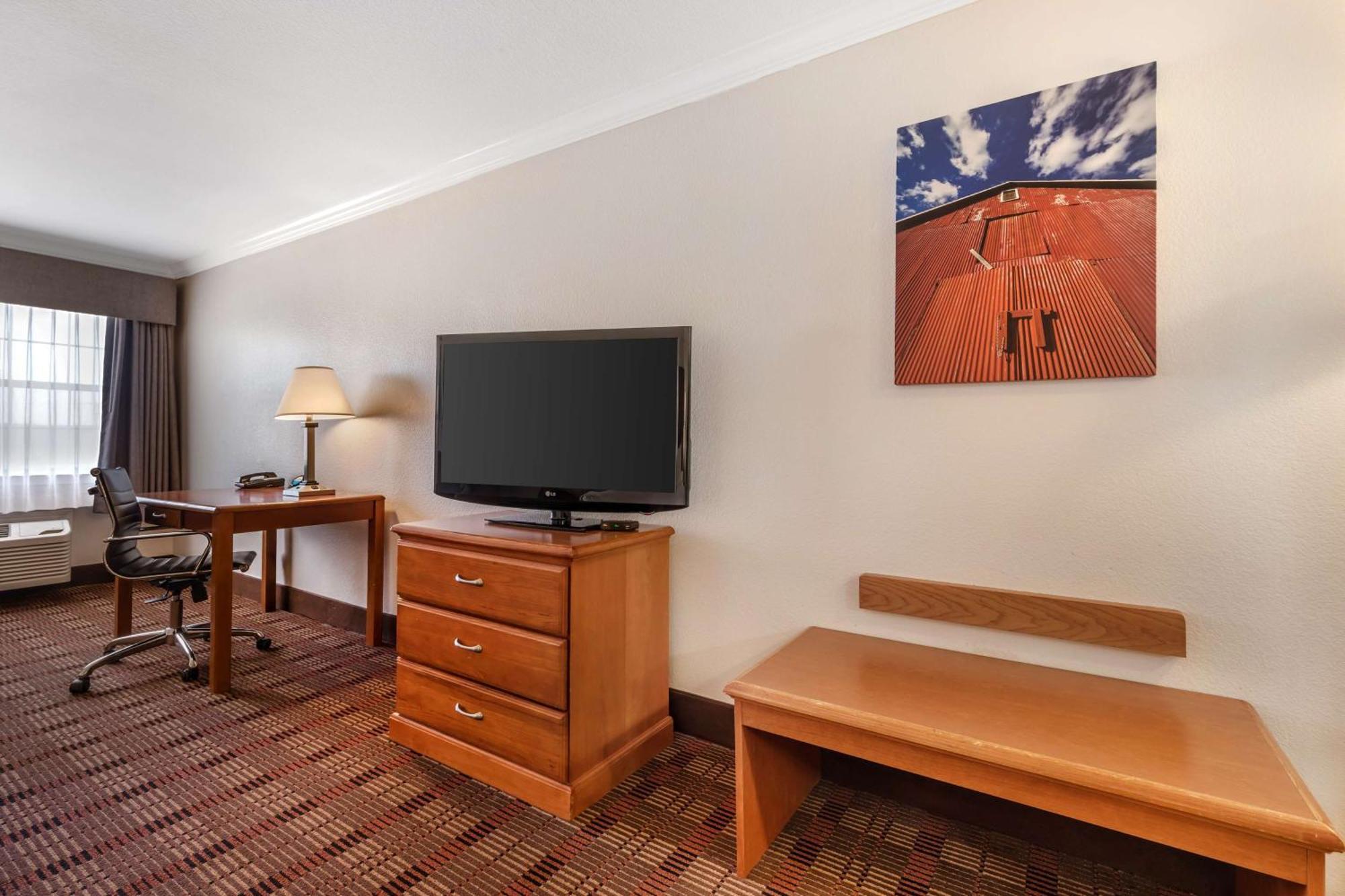 Best Western Clubhouse Inn&Suites Mineral Wells Extérieur photo