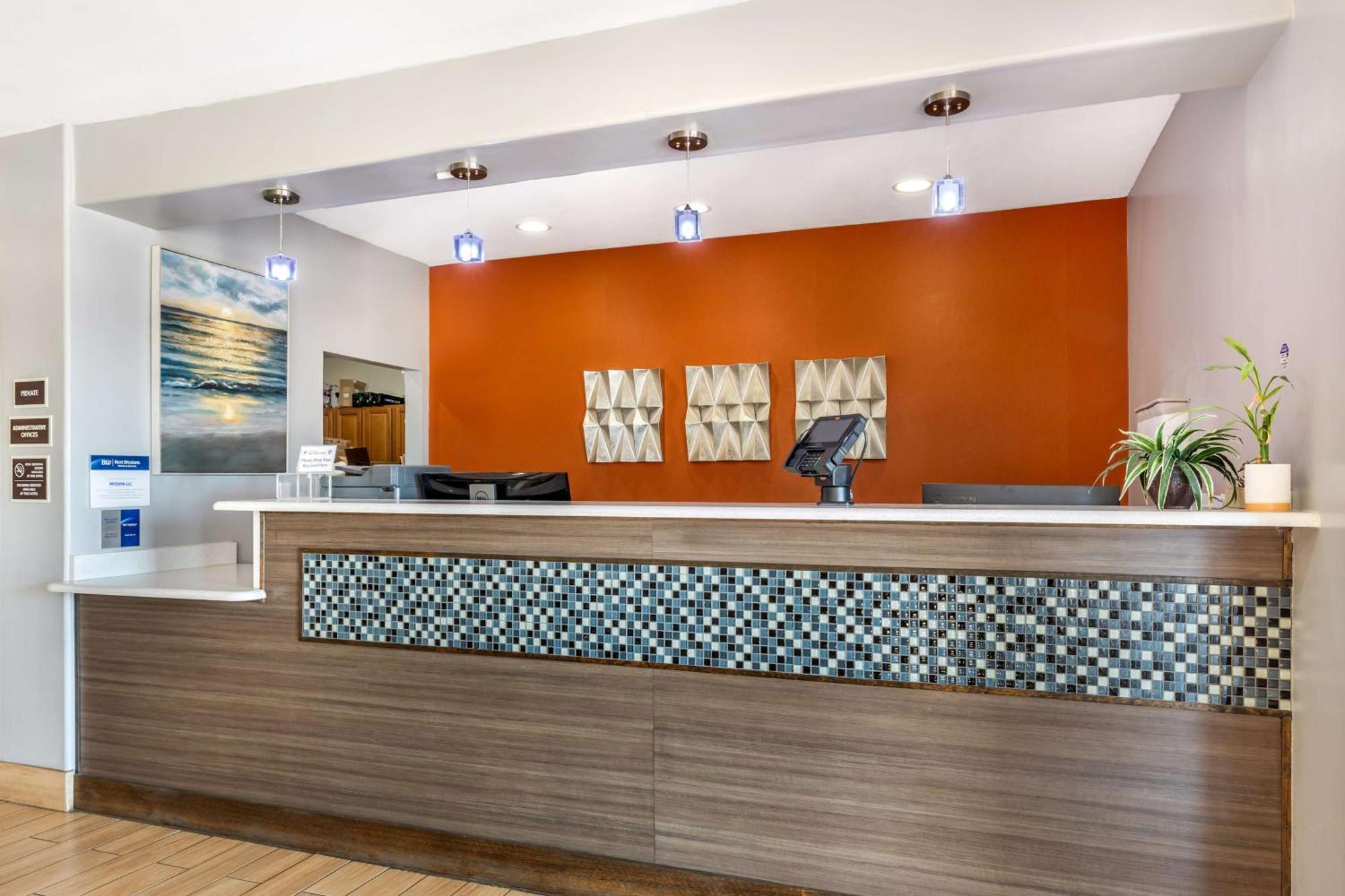 Best Western Clubhouse Inn&Suites Mineral Wells Extérieur photo